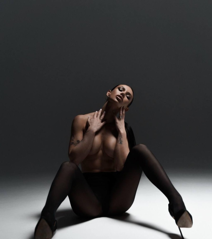 Индивидуалка Влада фото № 2 в городе Новый Уренгой