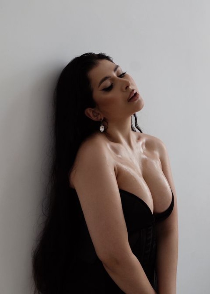 Индивидуалка Амина фото № 2 в городе Новый Уренгой