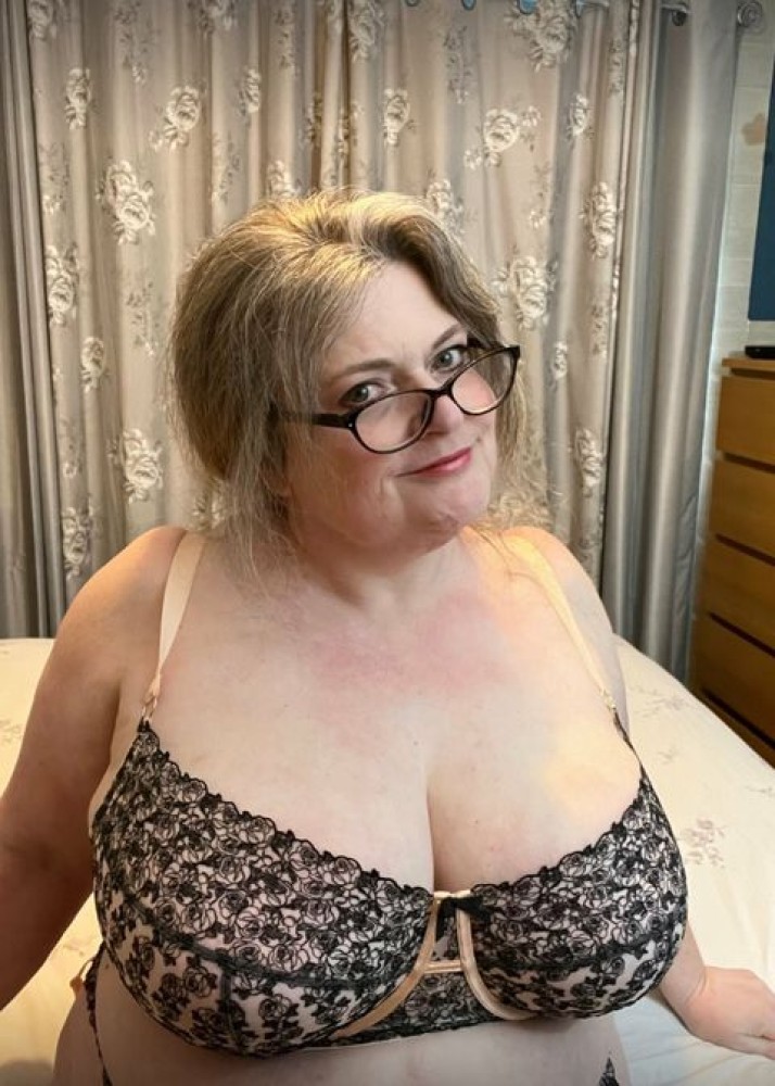 Индивидуалка Нина фото № 2 в городе Новый Уренгой