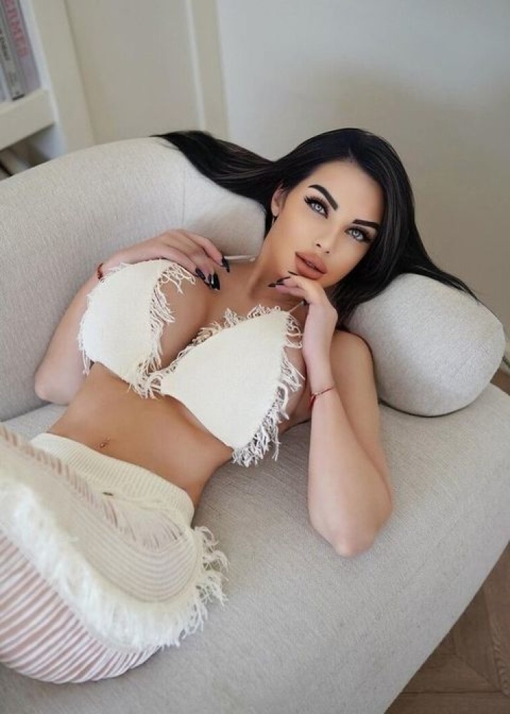 Индивидуалка Карина фото № 2 в городе Новый Уренгой