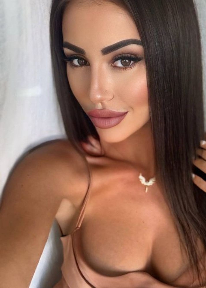 Индивидуалка Юля фото № 2 в городе Новый Уренгой