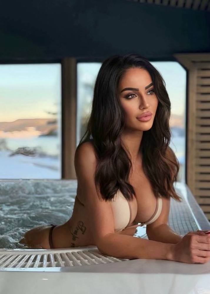 Индивидуалка Юля фото № 2 в городе Новый Уренгой