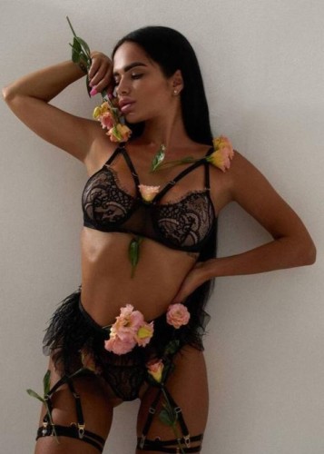 Эвелина, Г. Новый Уренгой