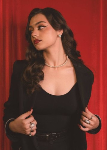 Полли, Г. Новый Уренгой